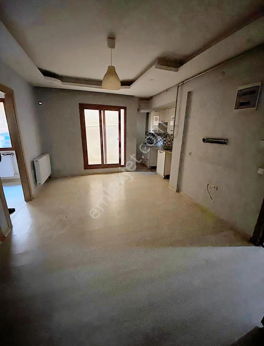 Rc// Kozağaçda Merkezde 2+1 Satılık Daire