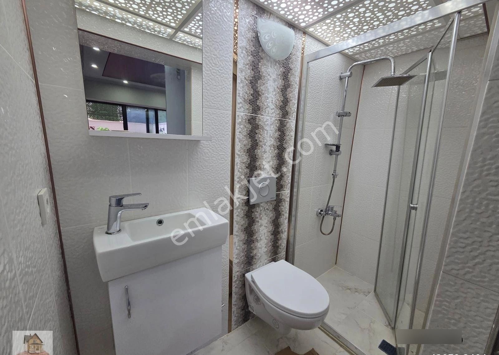 Üçyol Metroya 1 Dk Yürüme Mesafesinde İnönü Cadde Üzerinde 2+1 120 M2 Bahçeli Full Yapılı Daire - Görsel 2