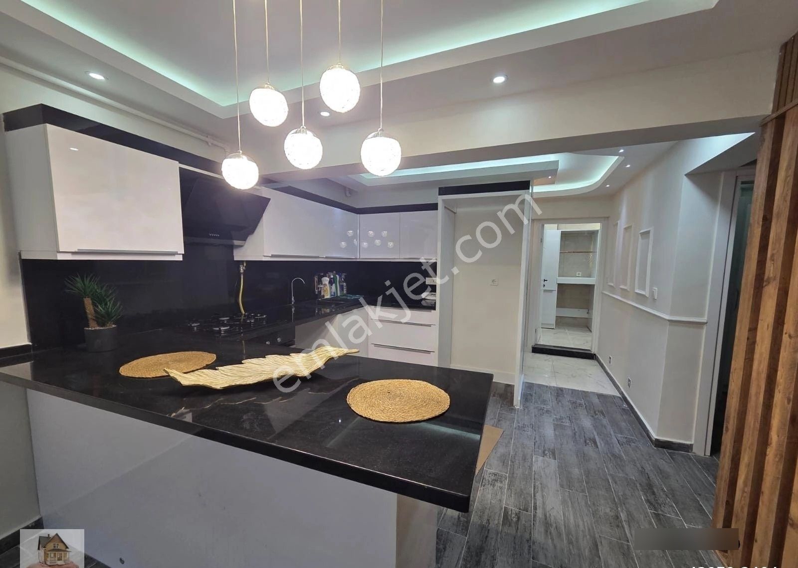 Üçyol Metroya 1 Dk Yürüme Mesafesinde İnönü Cadde Üzerinde 2+1 120 M2 Bahçeli Full Yapılı Daire - Görsel 14