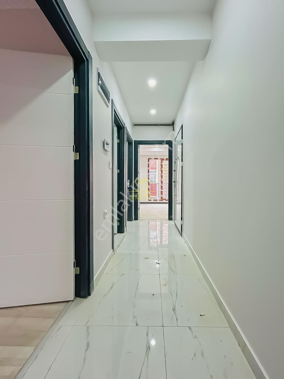 Marcity'den Zafer Mahallesin'de 4.kat 2+1 82m² Sıfır Daire - Görsel 15