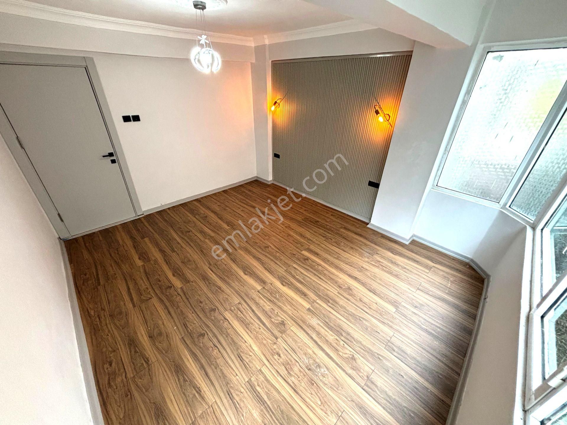 𝄞melodi'den Akçay Merkez'de Çift Cephe Ara Kat Ayrı Mutfaklı Tasarım Harikası 2+1 Daire - Görsel 4