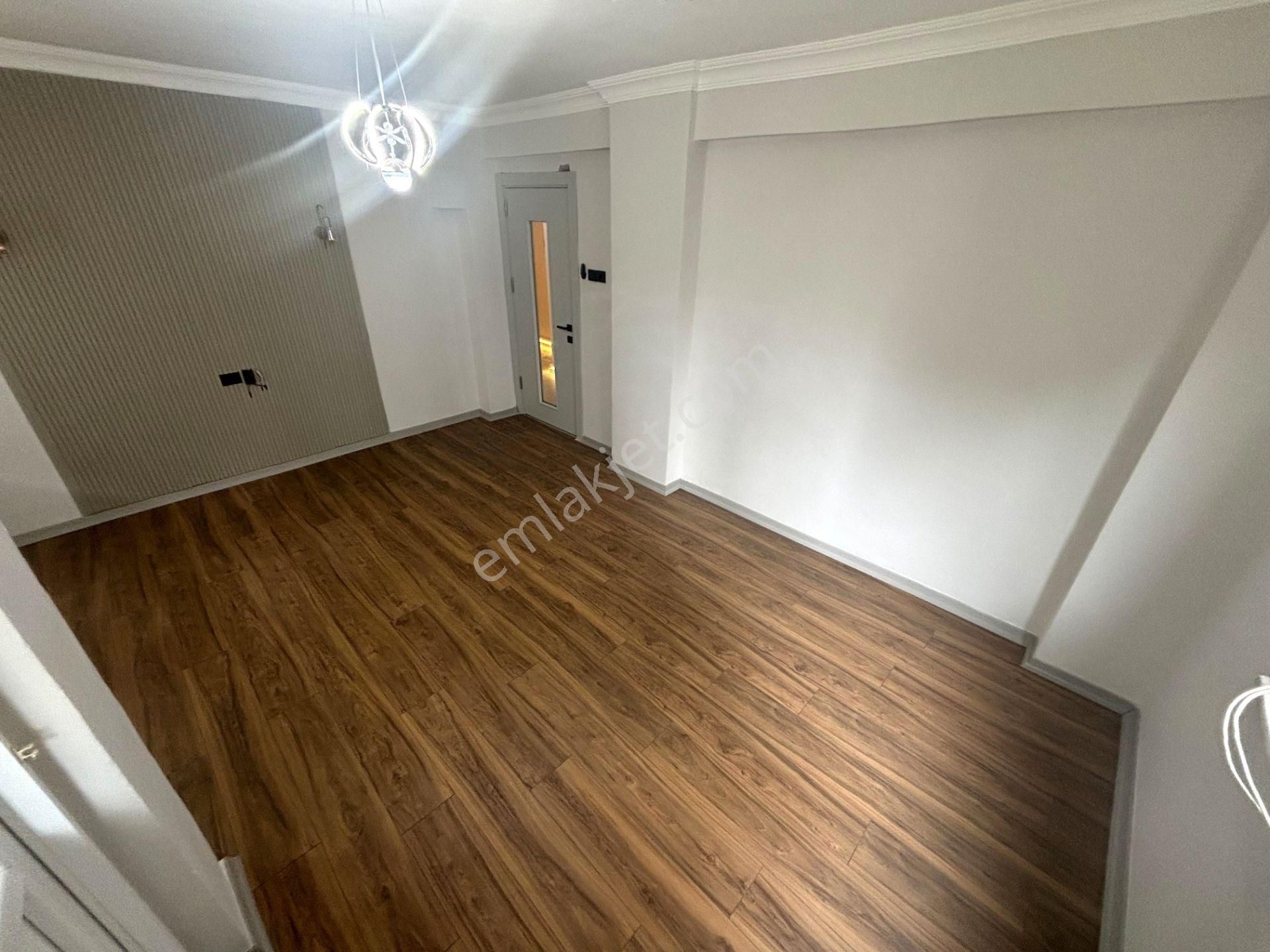 𝄞melodi'den Akçay Merkez'de Çift Cephe Ara Kat Ayrı Mutfaklı Tasarım Harikası 2+1 Daire - Görsel 9