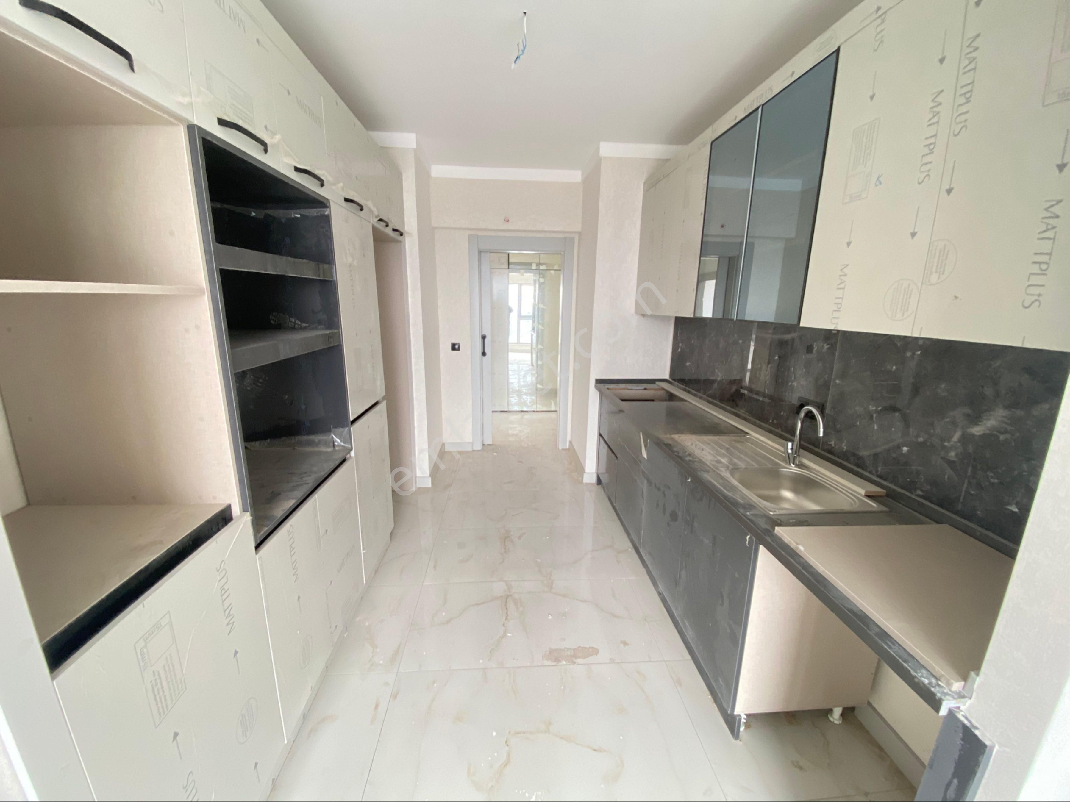 Atanora Vadi'den Crystal Towers'da Komisyonsuz ** Tapulu ** Şerefiyesi Yüksek, Vadi Cepheli 3+1 - Görsel 13