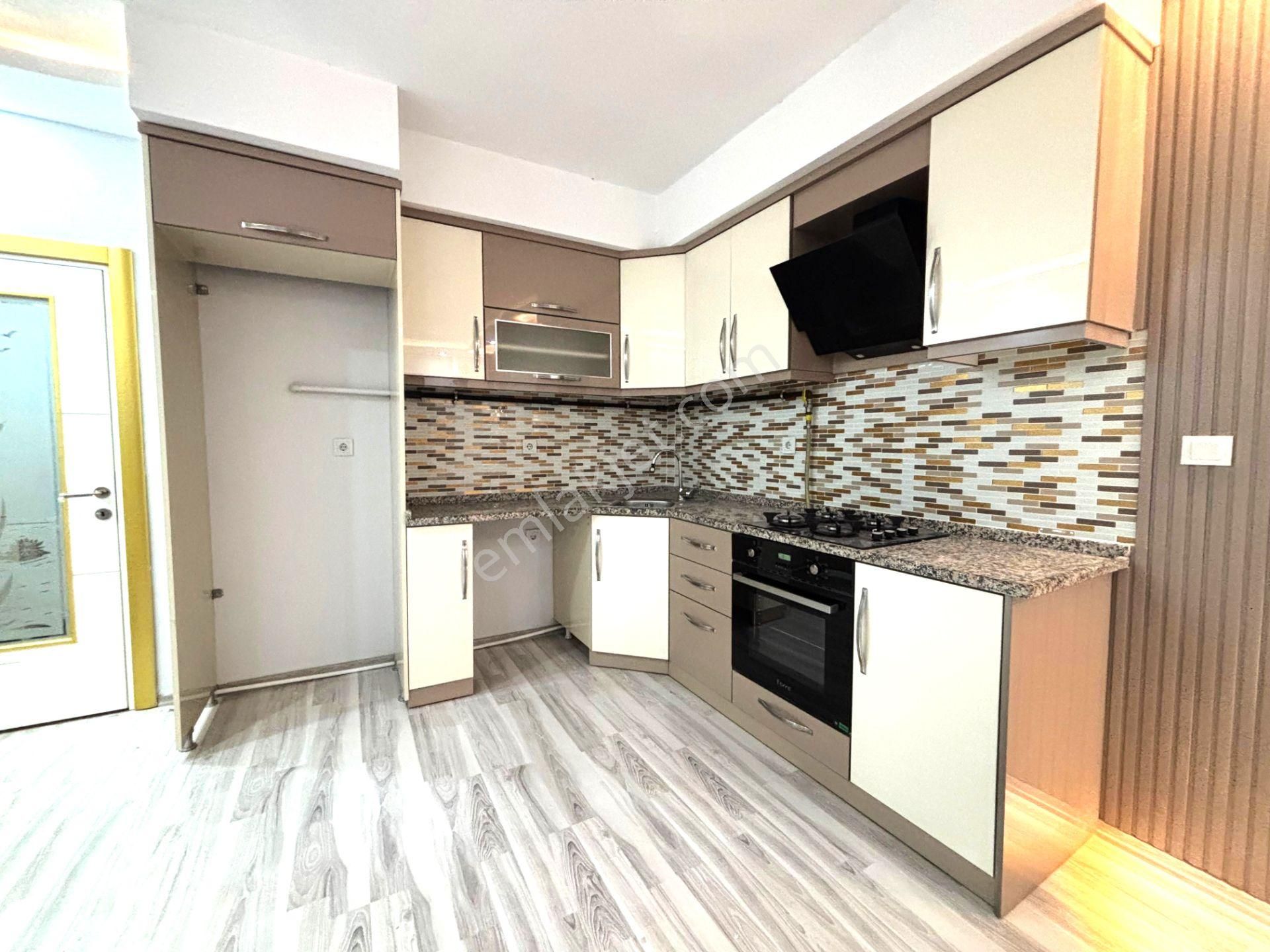 𝄞melodi'den Altınkum'un Güzel Yerinde Ara Kat Cam Balkonlu Göz Alıcı Tasarımlı 2+1 Daire - Görsel 9