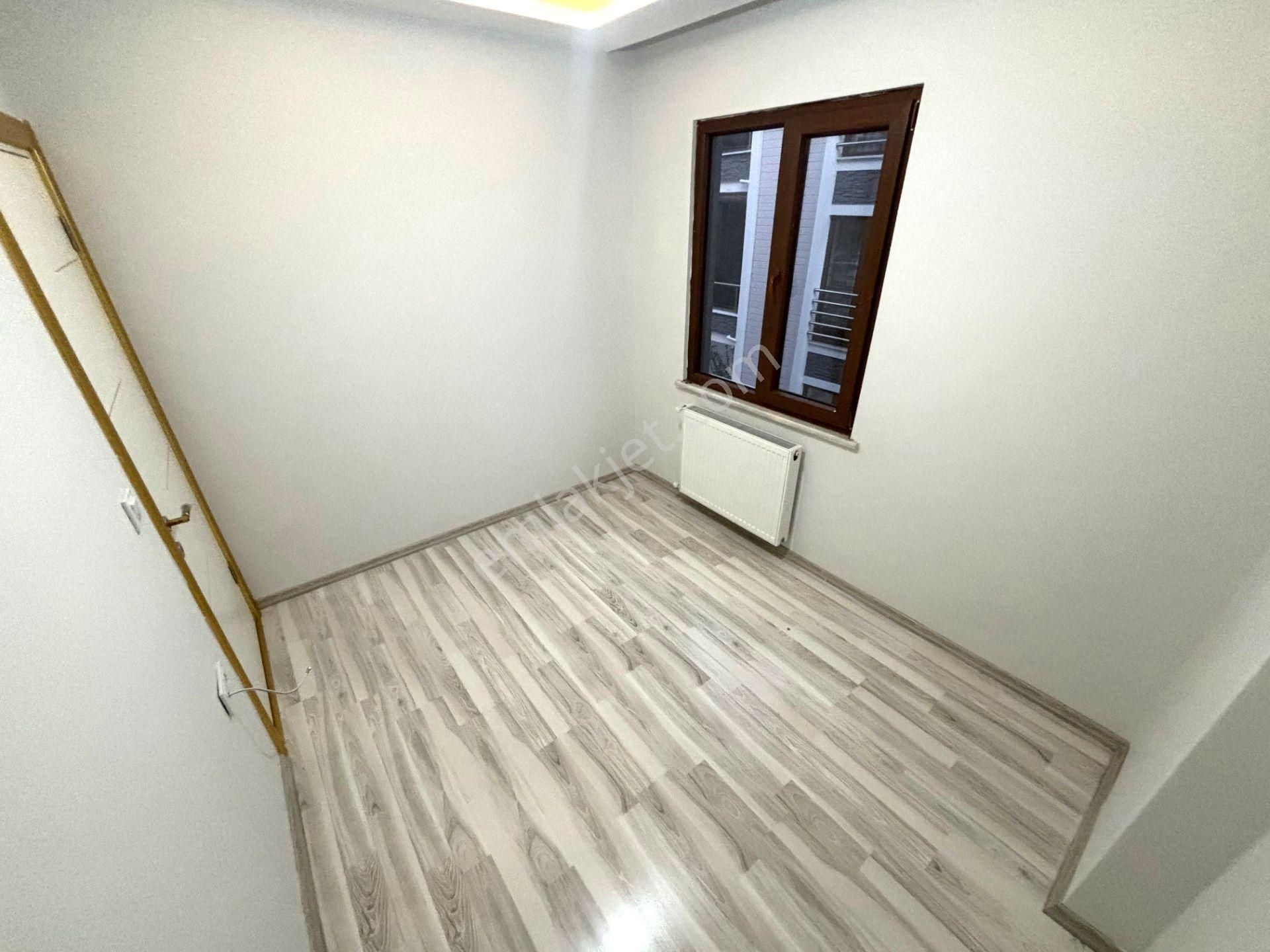 𝄞melodi'den Altınkum'un Güzel Yerinde Ara Kat Cam Balkonlu Göz Alıcı Tasarımlı 2+1 Daire - Görsel 14