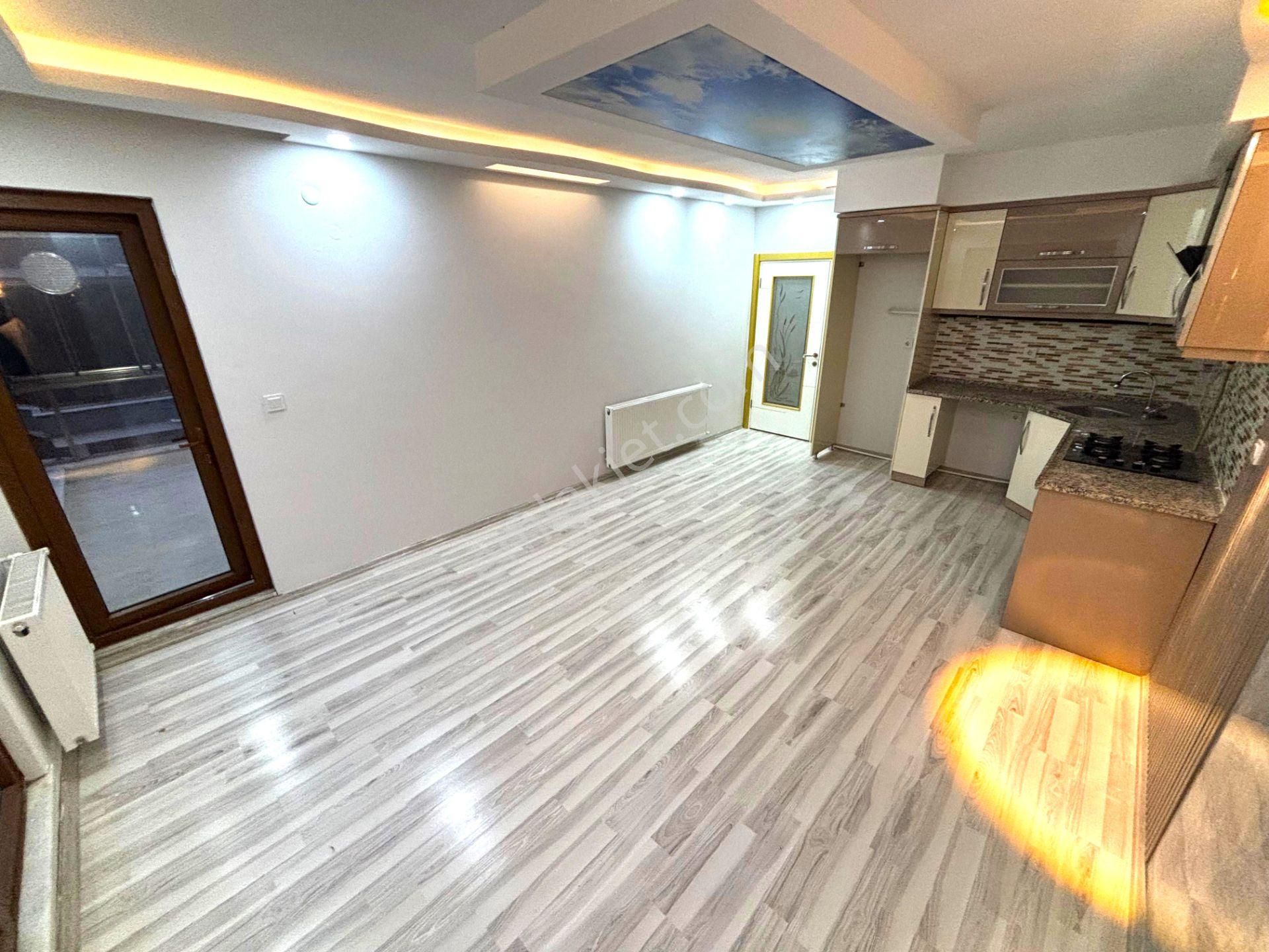 𝄞melodi'den Altınkum'un Güzel Yerinde Ara Kat Cam Balkonlu Göz Alıcı Tasarımlı 2+1 Daire - Görsel 8