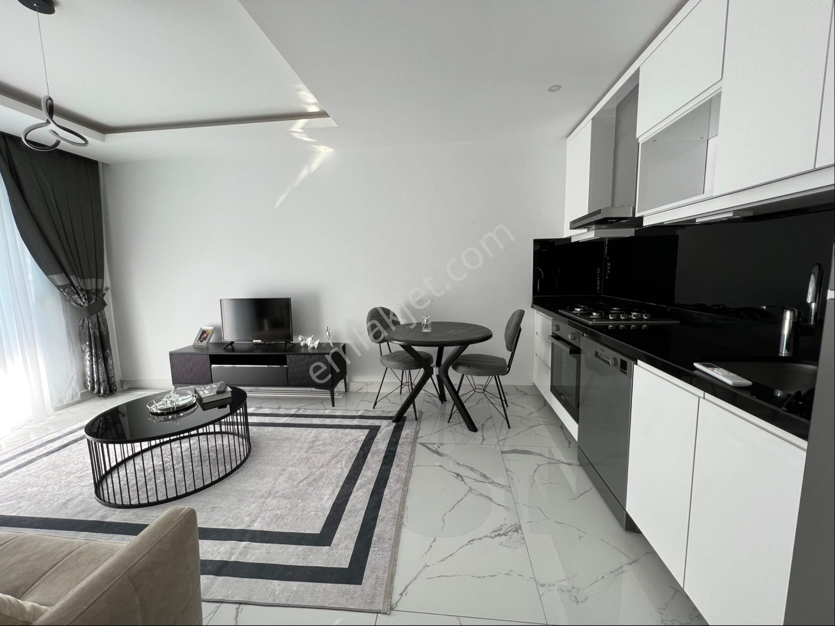 Alanya Mahmutlarda Otel Konseptinde Site İçerisinde Satılık 1+1 Full Eşyalı Daire - Görsel 4