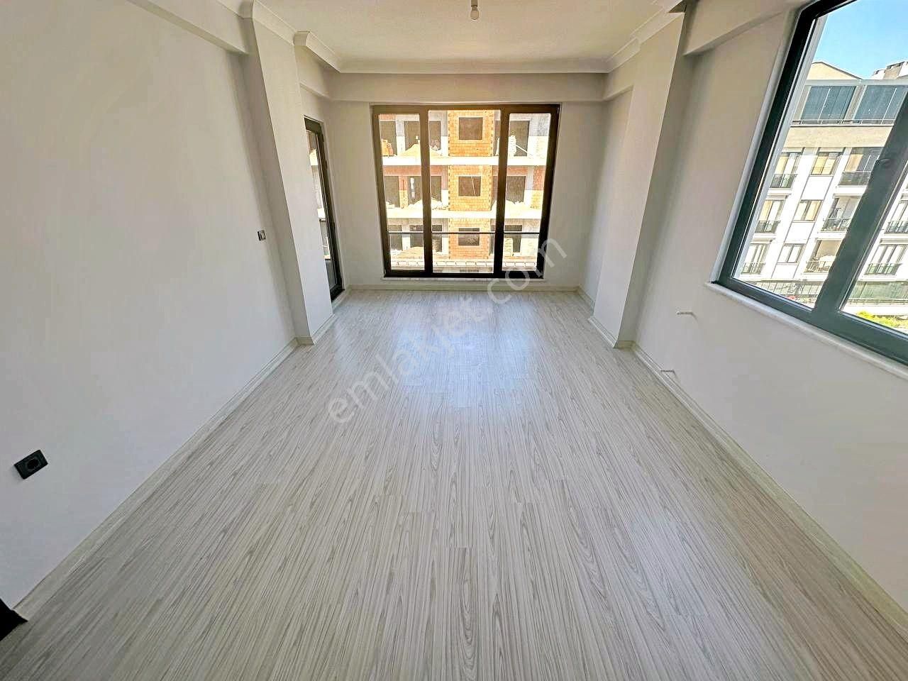 ➡️blue Life Egenden Gerçek İlan-altınkumda Satılık Arakat & Ön Cephe Ayrı Mutfaklı 2+1 Fırsat Daire - Görsel 2