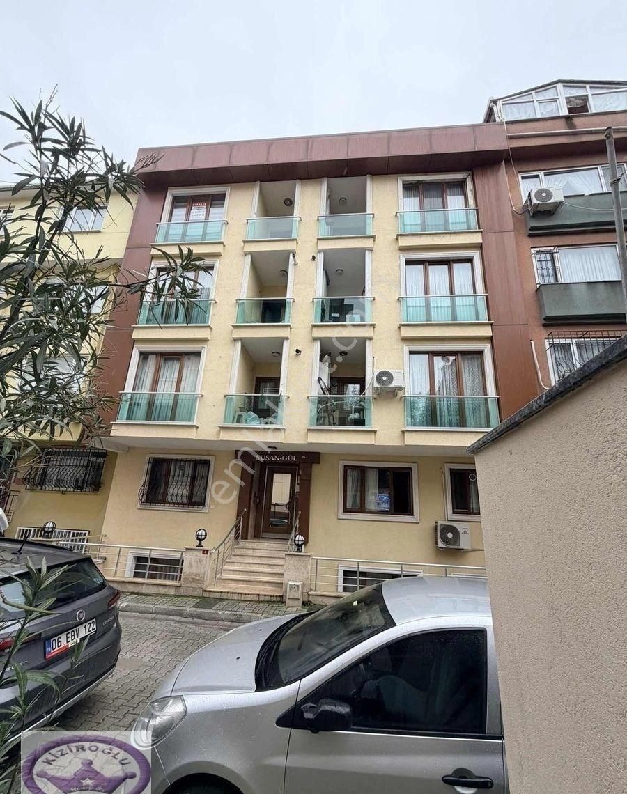 Üsküdar Murat Reiste Merkezi Konumda Asansörlü Teraslı Dublex