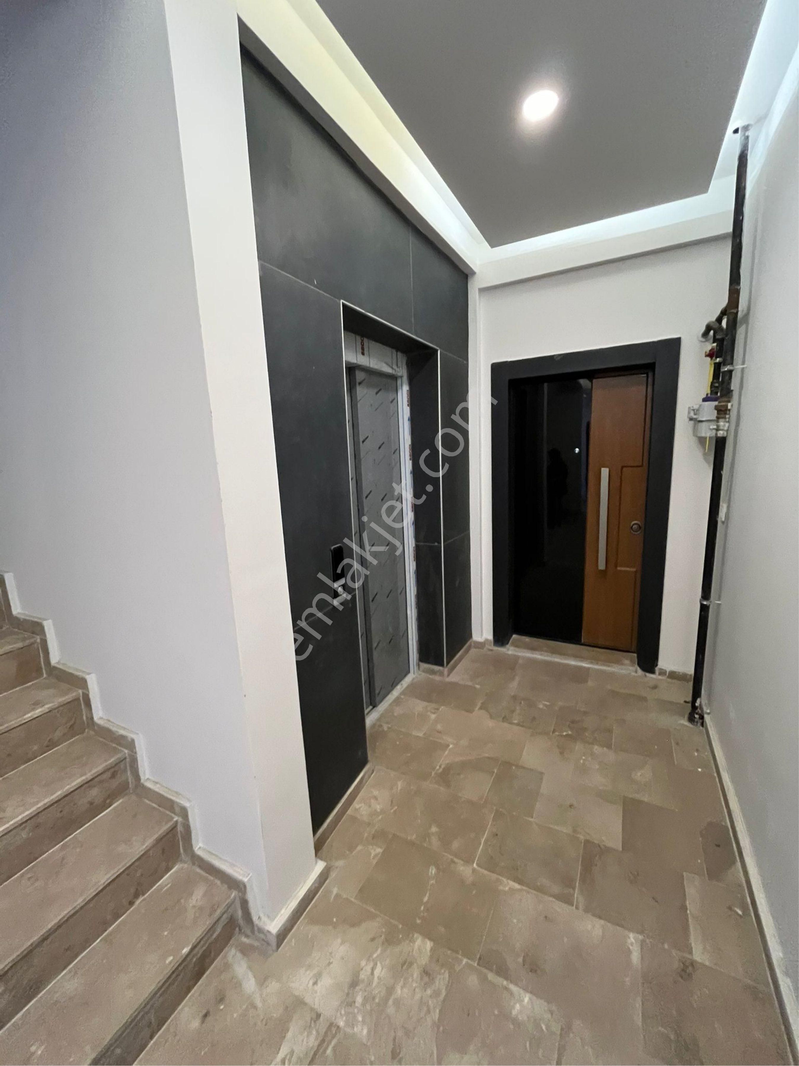 Kuşadası Sıfır Havuzlu Denşz Manzaralı 1 Artı Bir - Görsel 6