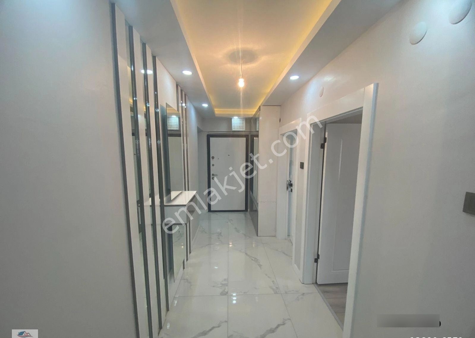 Umut 19 Dan Elvan Mah. Geniş Lüks Yapılı 3+1 Satılık Daire! - Görsel 18