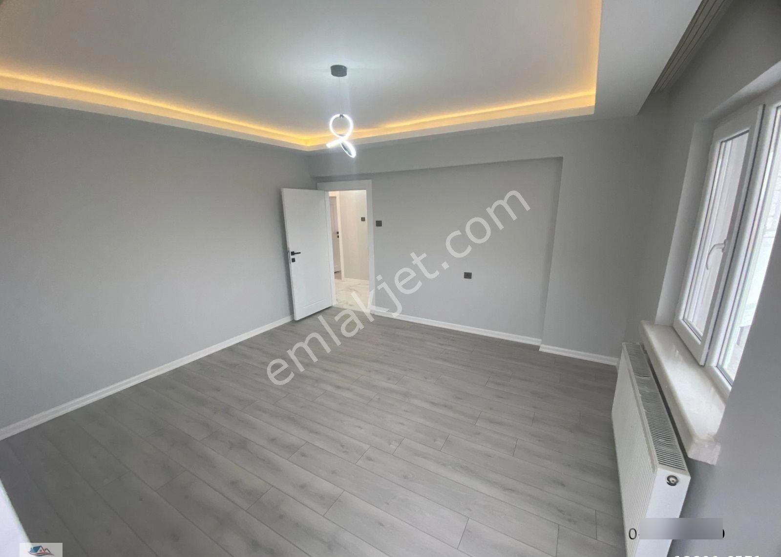 Umut 19 Dan Elvan Mah. Geniş Lüks Yapılı 3+1 Satılık Daire! - Görsel 3