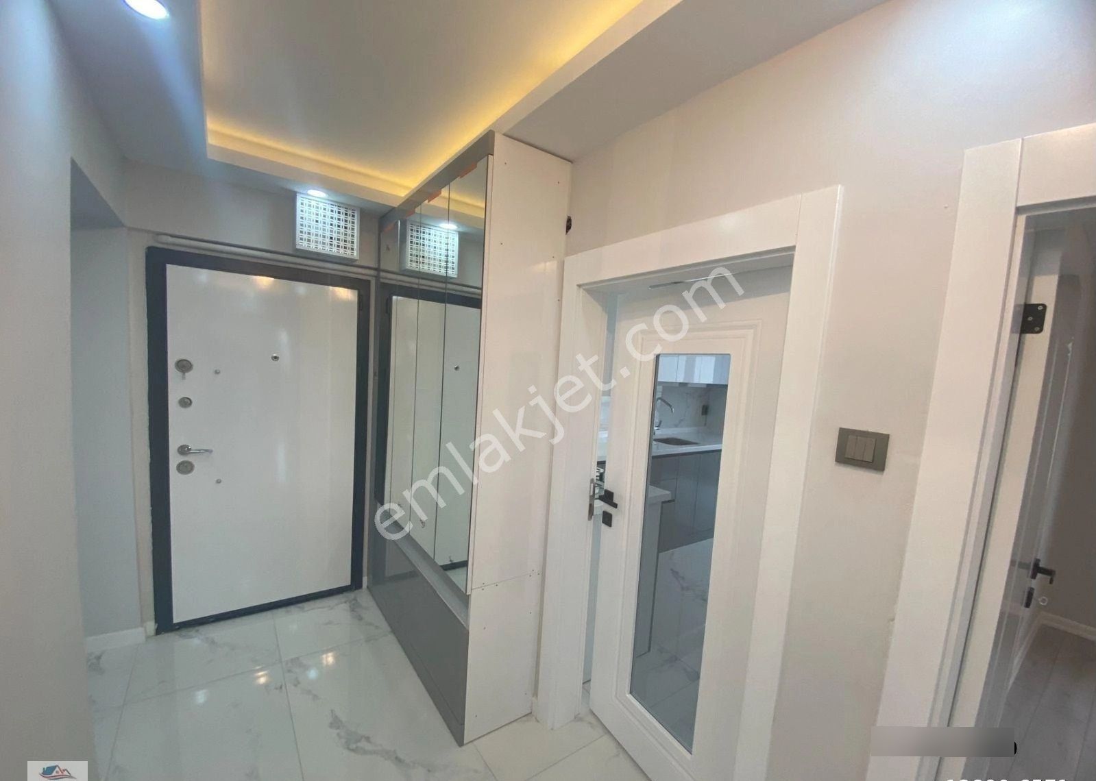 Umut 19 Dan Elvan Mah. Geniş Lüks Yapılı 3+1 Satılık Daire! - Görsel 30