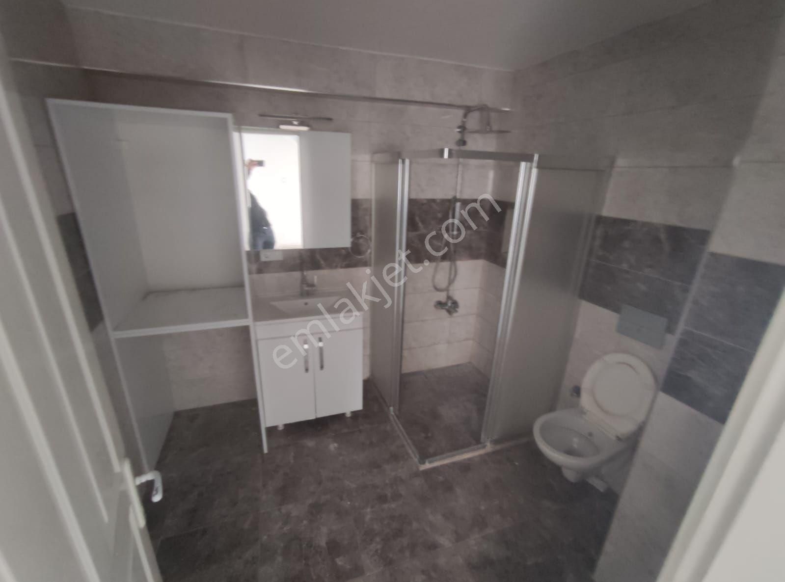 Kiralik Daire Yıldıztepe Mah.kanalyolu Mevkii 3+1 Doğalgazlı 140 M2 Asansörlü Ara Kat - Görsel 22