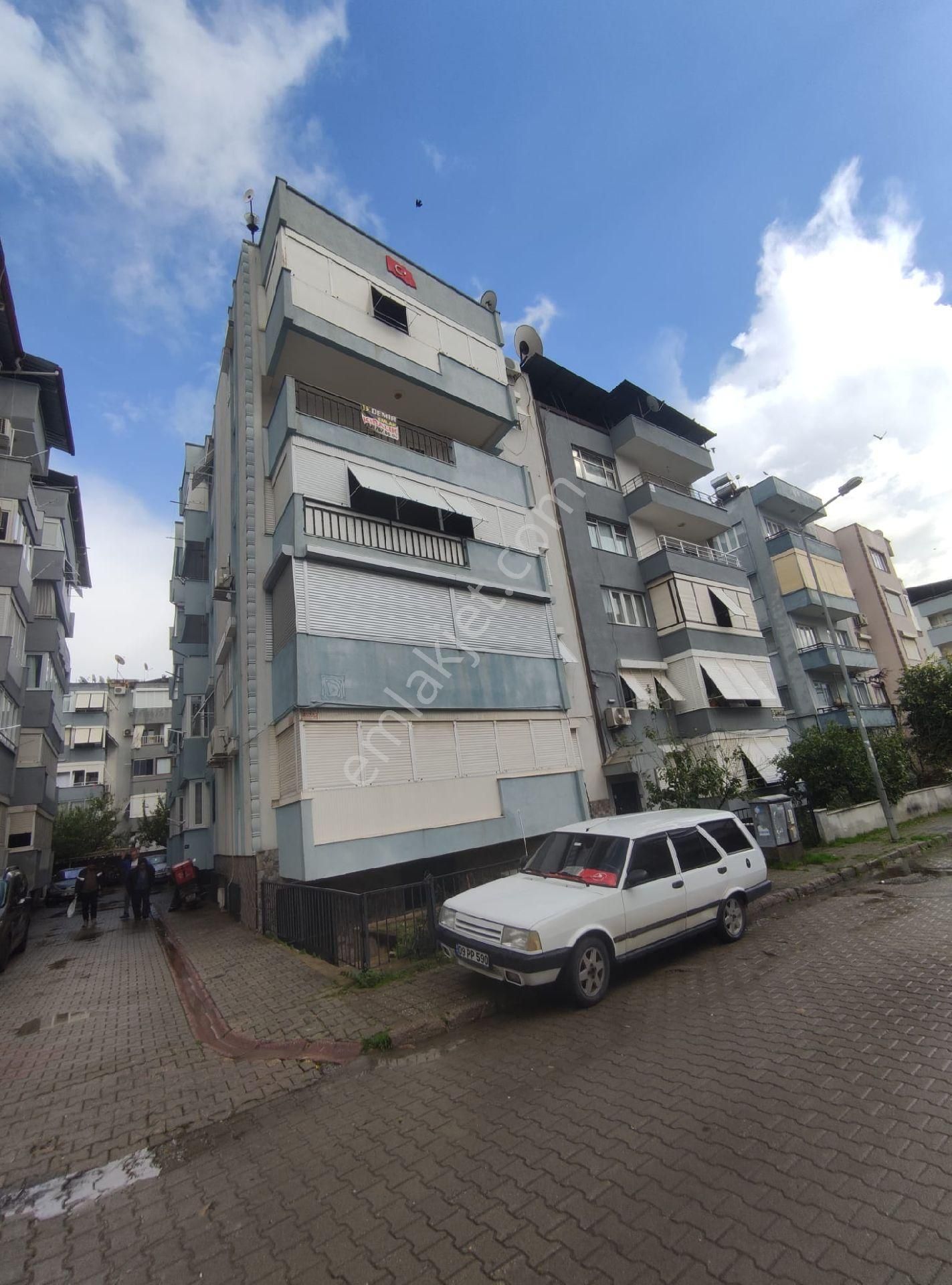 Kiralik Daire Yıldıztepe Mah.kanalyolu Mevkii 3+1 Doğalgazlı 140 M2 Asansörlü Ara Kat - Görsel 8