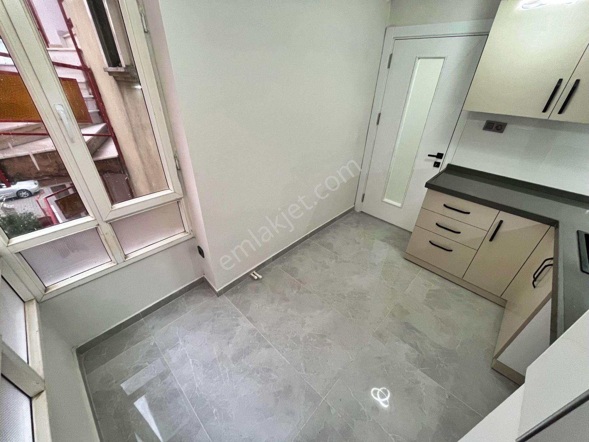 🛑🛑aktiften Akçay Merkez'de Satılık Denize Yakın Ön Cephe Arakat Harika 2+1 Daire - Görsel 19