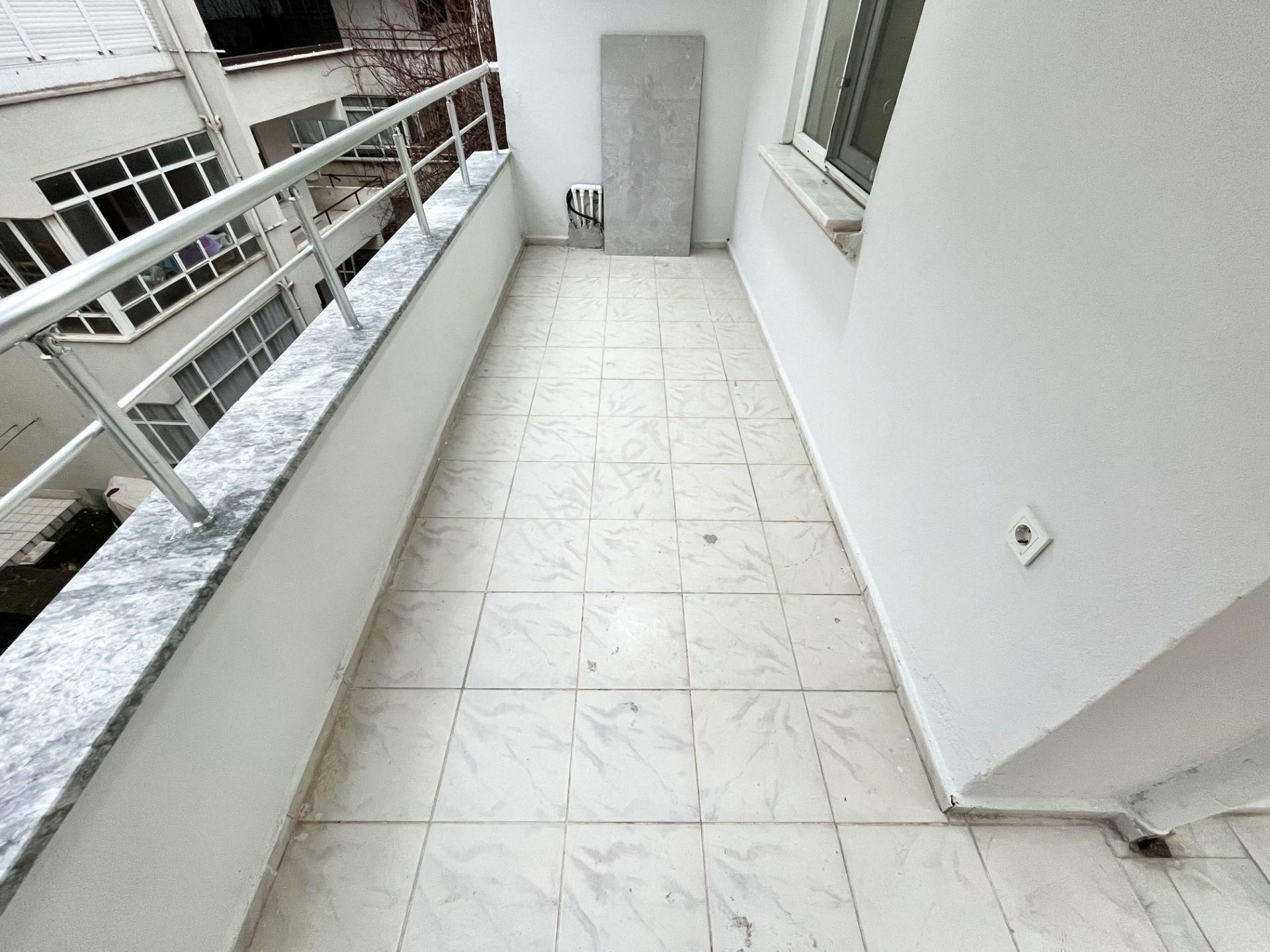 🛑🛑aktiften Akçay Merkez'de Satılık Denize Yakın Ön Cephe Arakat Harika 2+1 Daire - Görsel 34