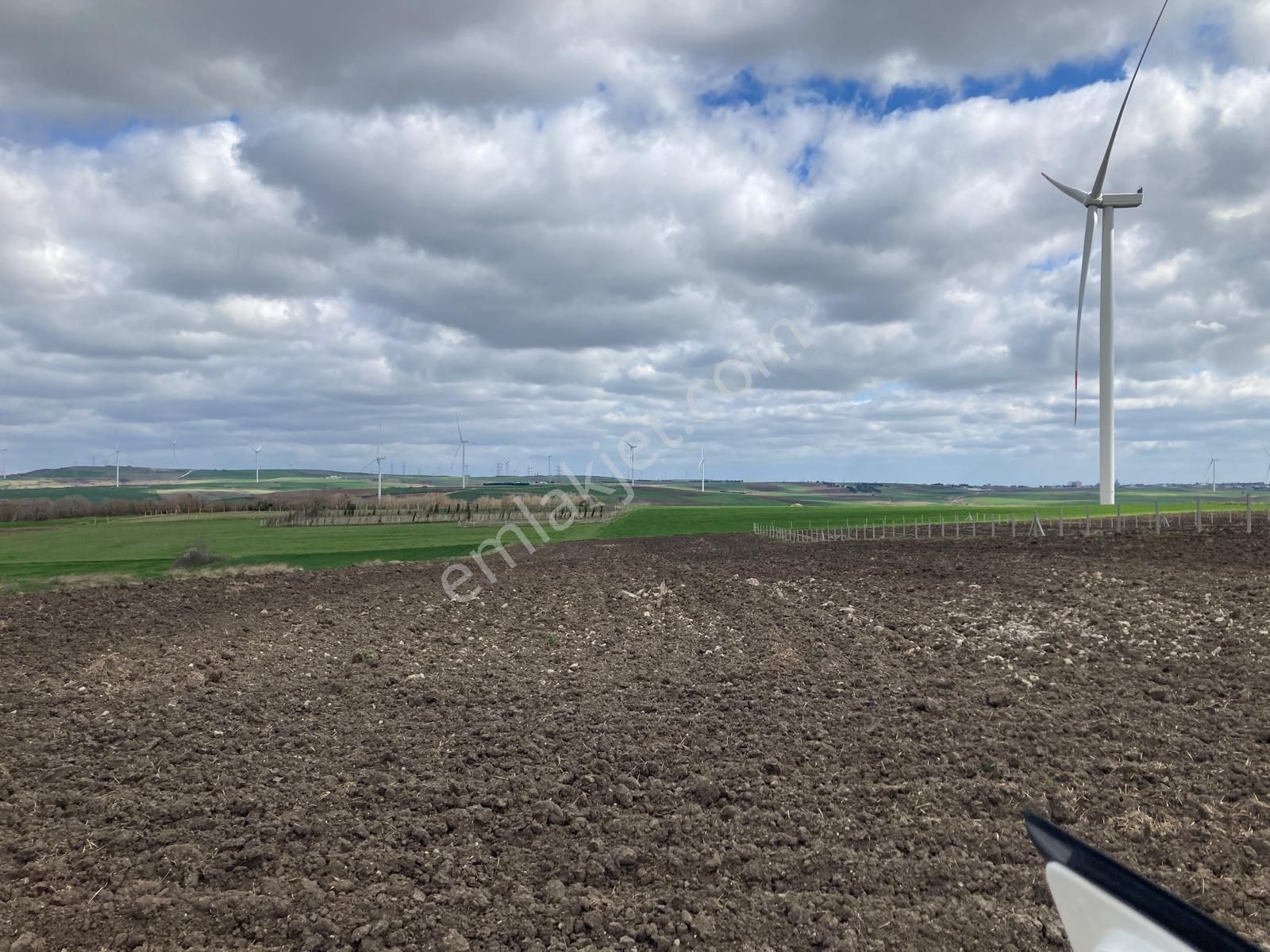 Silivri’de-yola Cepheli-imara Çok Yakın-yatırım Fırsatı