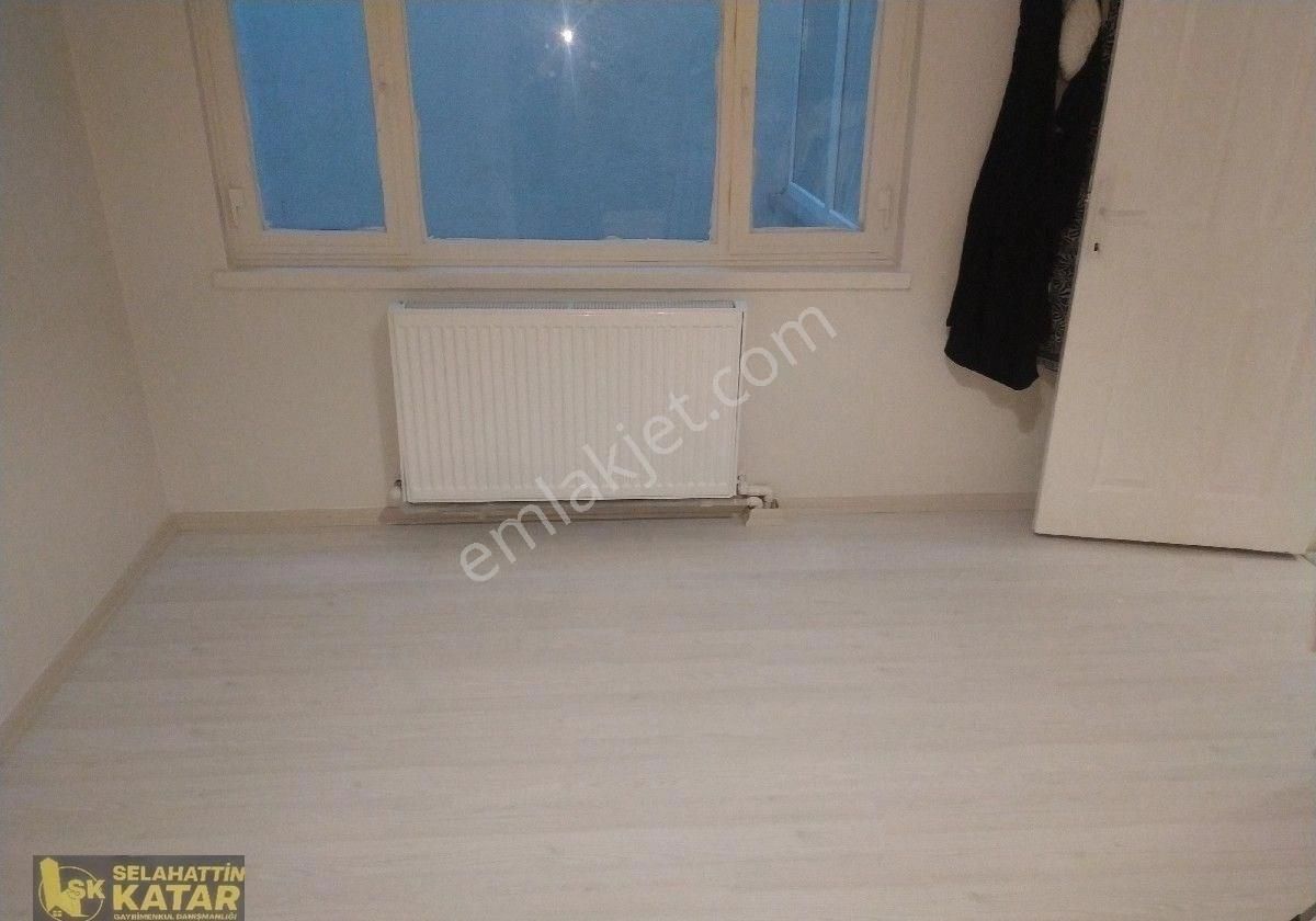 Hacıseyfettin Kara Davut Cadde Üzeri 2+1.110m.4.kat.kombili Bakımlı Daire - Görsel 2