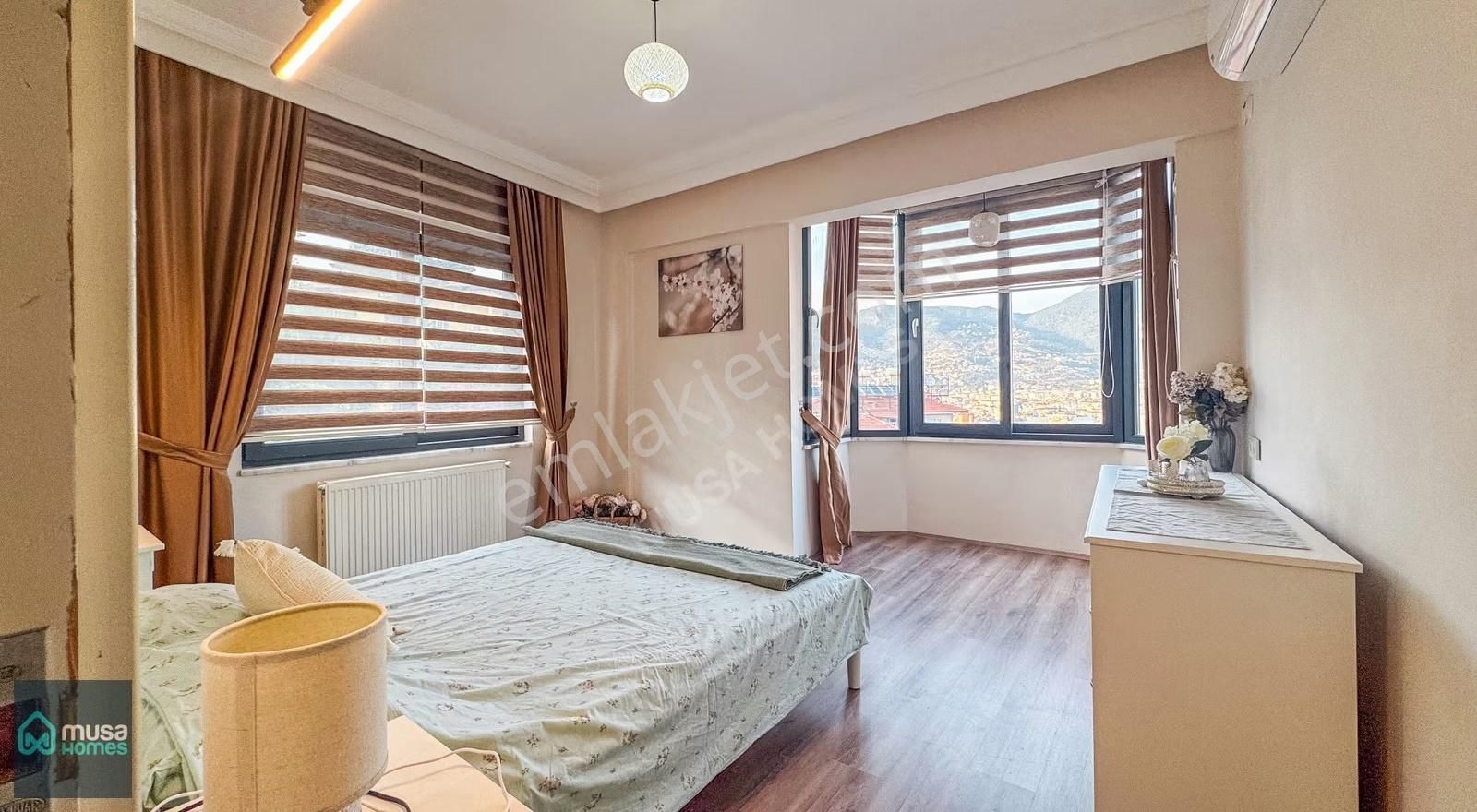Alanya Kalesinde Panoramik Deniz Ve İskele Manzaralı 3+1 Daire - Görsel 10