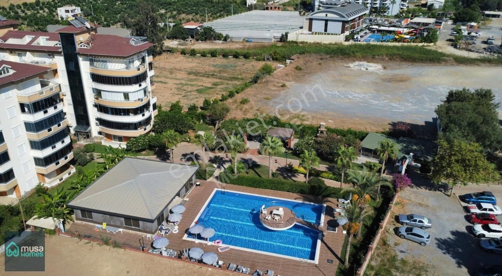 Alanya Demirtaş Mah.2+1 Denize Sıfır, Site İçerisnde Ferah Daire - Görsel 33