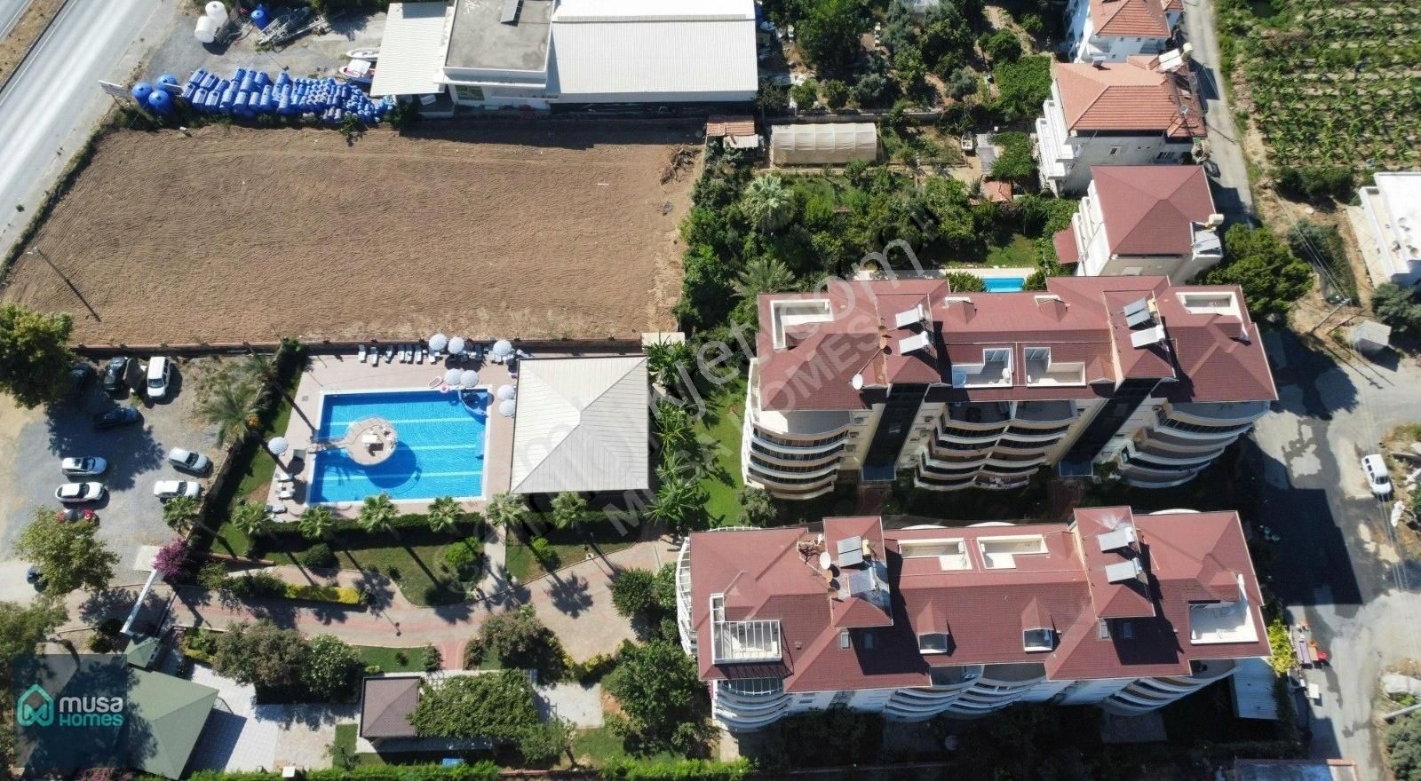 Alanya Demirtaş Mah.2+1 Denize Sıfır, Site İçerisnde Ferah Daire - Görsel 17