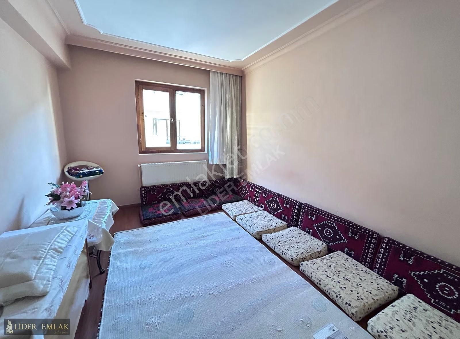 Güneşevlerde Ön Cephe Çift Girişli 6+1 Teraslı Dublex - Görsel 35