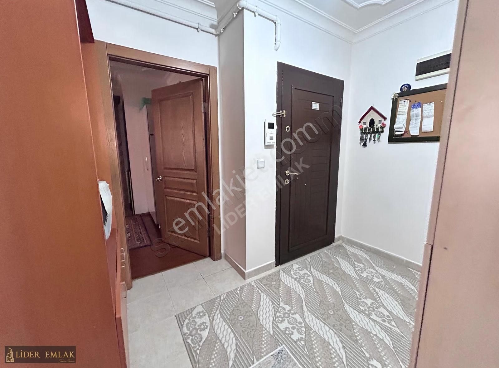 Güneşevlerde Ön Cephe Çift Girişli 6+1 Teraslı Dublex - Görsel 20