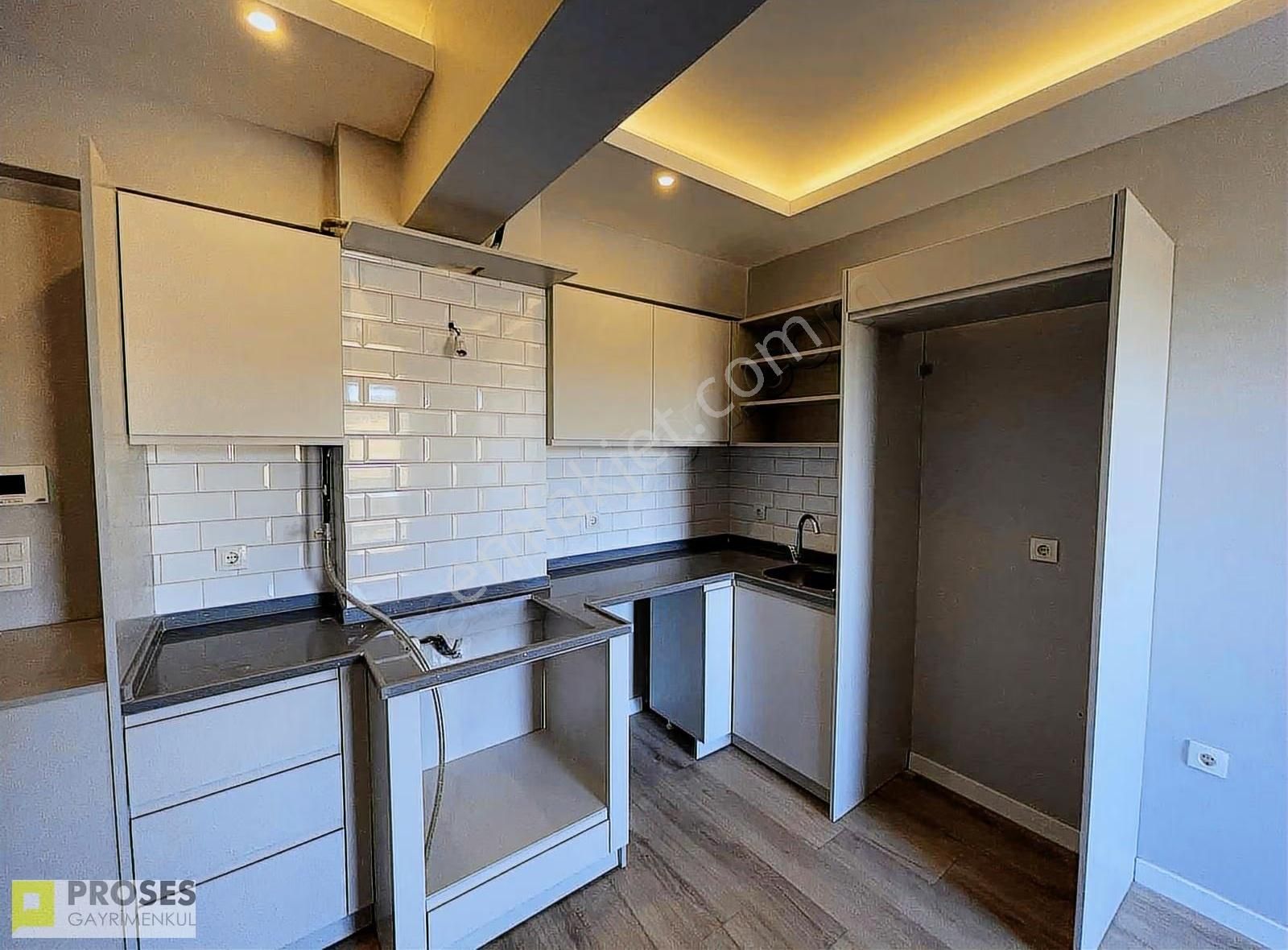 Fırsatt!! Korucuk Tıp Fakültesi Yanında Satılık 1+1 Daire - Görsel 6