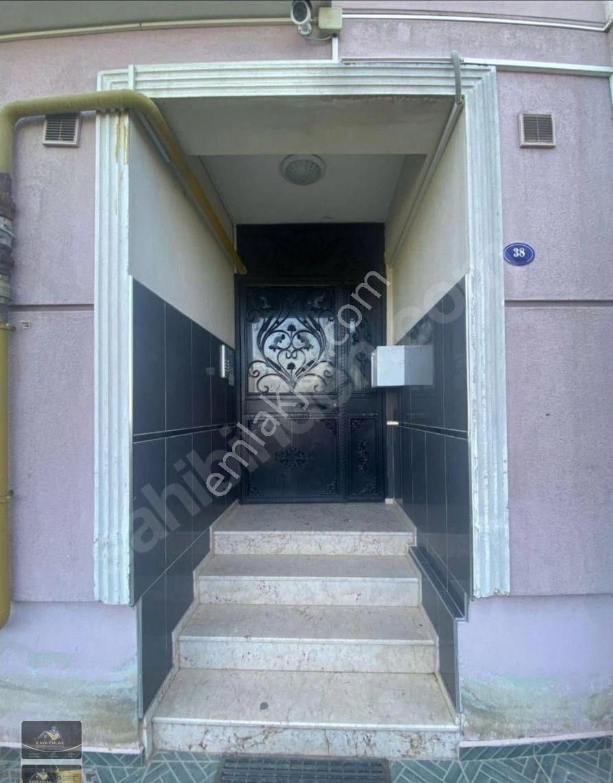Kemalpaşanın Merkezinde Acill Satılık 3+1 Doğalgazlı Daire - Görsel 5