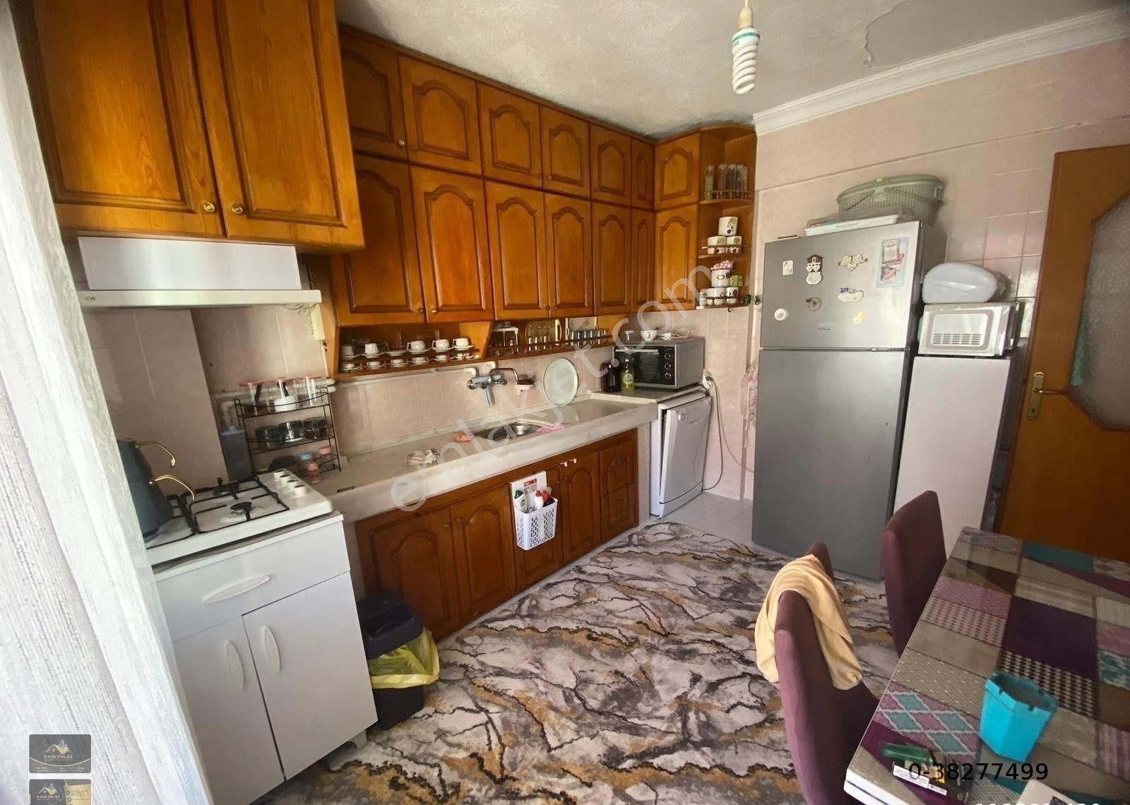 Kemalpaşanın Merkezinde Acil Satılık 3+1 Doğalgazlı Daire - Görsel 17