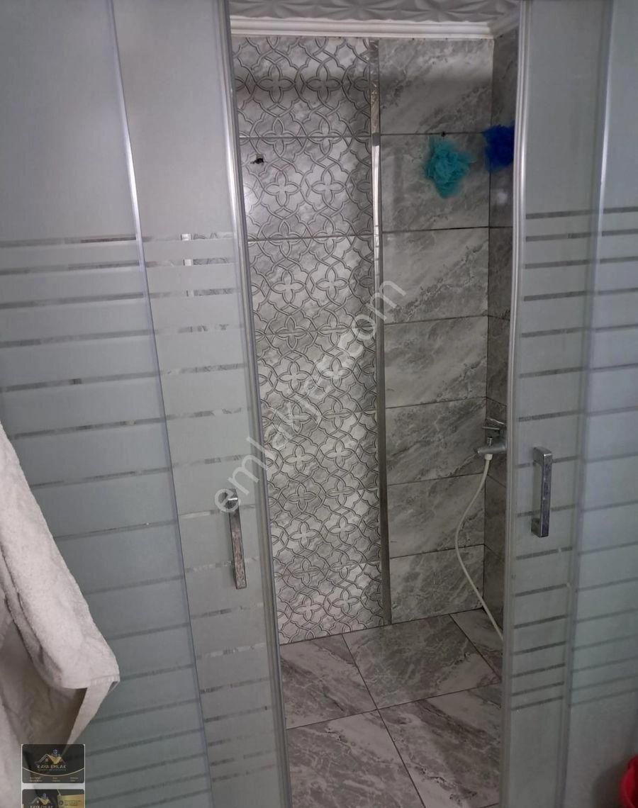 Kemalpaşanın Merkezinde 160m2 Doğalgazlı 3+1 Acil Satılık Daire - Görsel 24