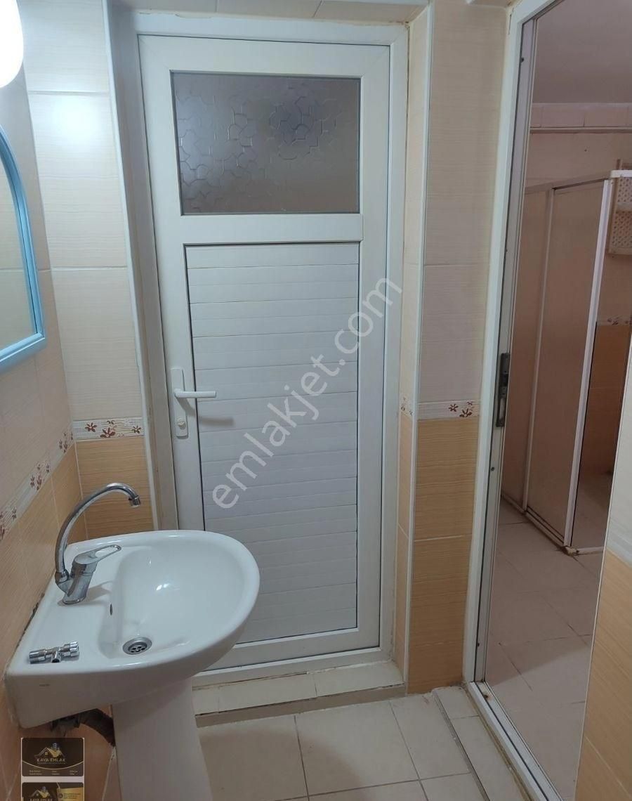 Kaya Emlak'tan Kemalpaşanın Merkezinde Satılık 2+1 Daire - Görsel 9