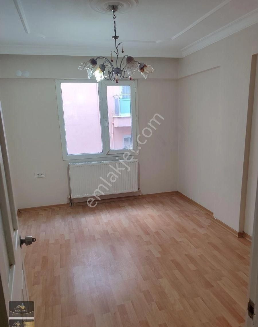 Kaya Emlak'tan Kemalpaşanın Merkezinde Satılık 2+1 Daire - Görsel 2