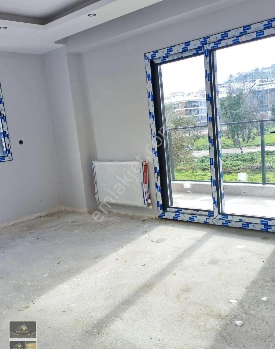 Kaya Emlak'tan Kemalpaşa Merkezinde Satılık Yeni Sıfır 2+1 Lüks Daireler - Görsel 4