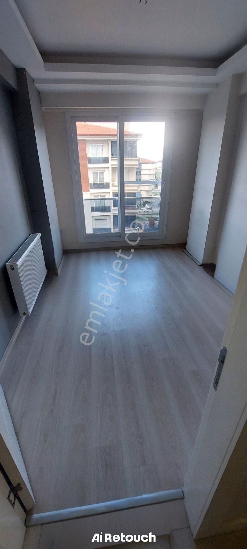 Acil Satılık 130 M2 Geniş Daire - Görsel 28