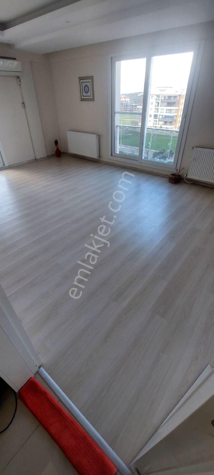 Acil Satılık 130 M2 Geniş Daire - Görsel 5