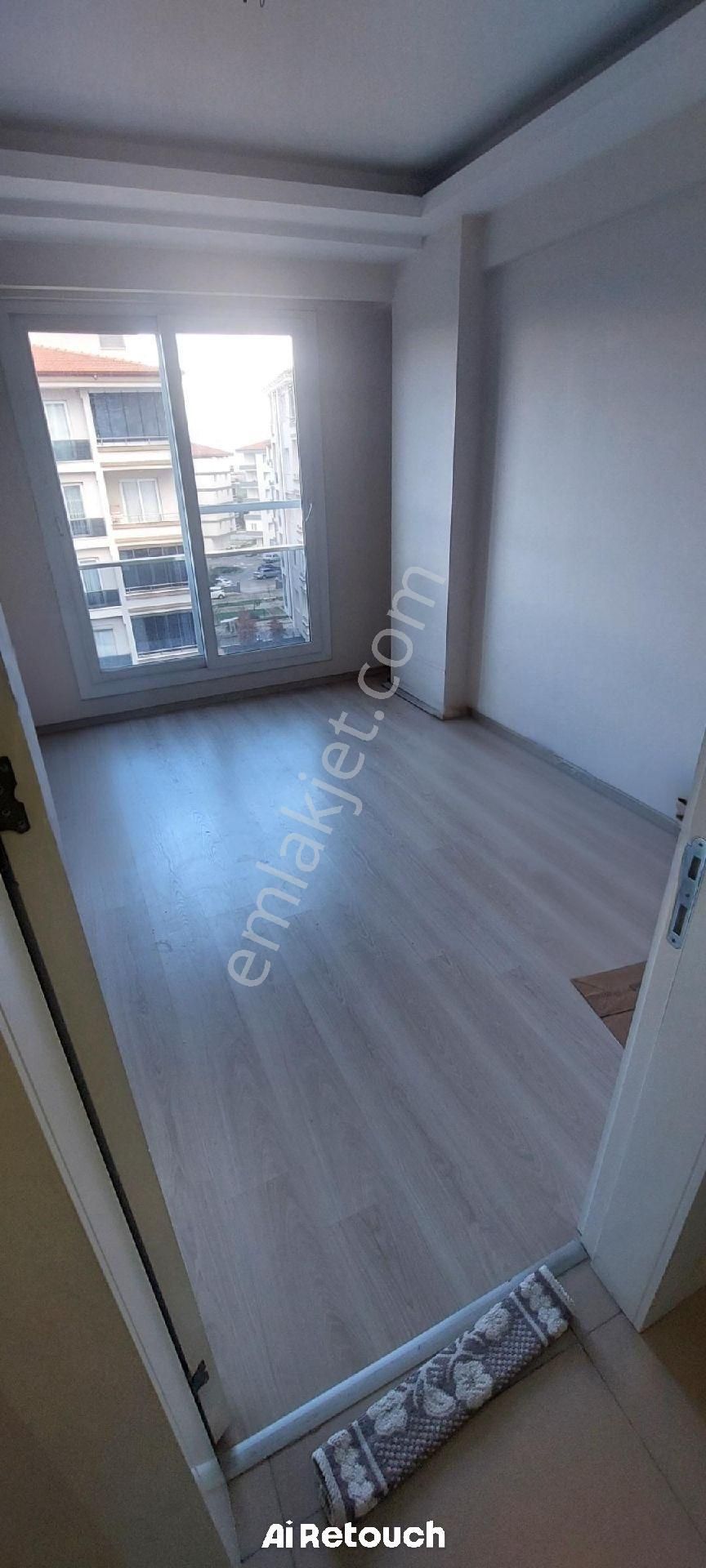 Acil Satılık 130 M2 Geniş Daire - Görsel 27