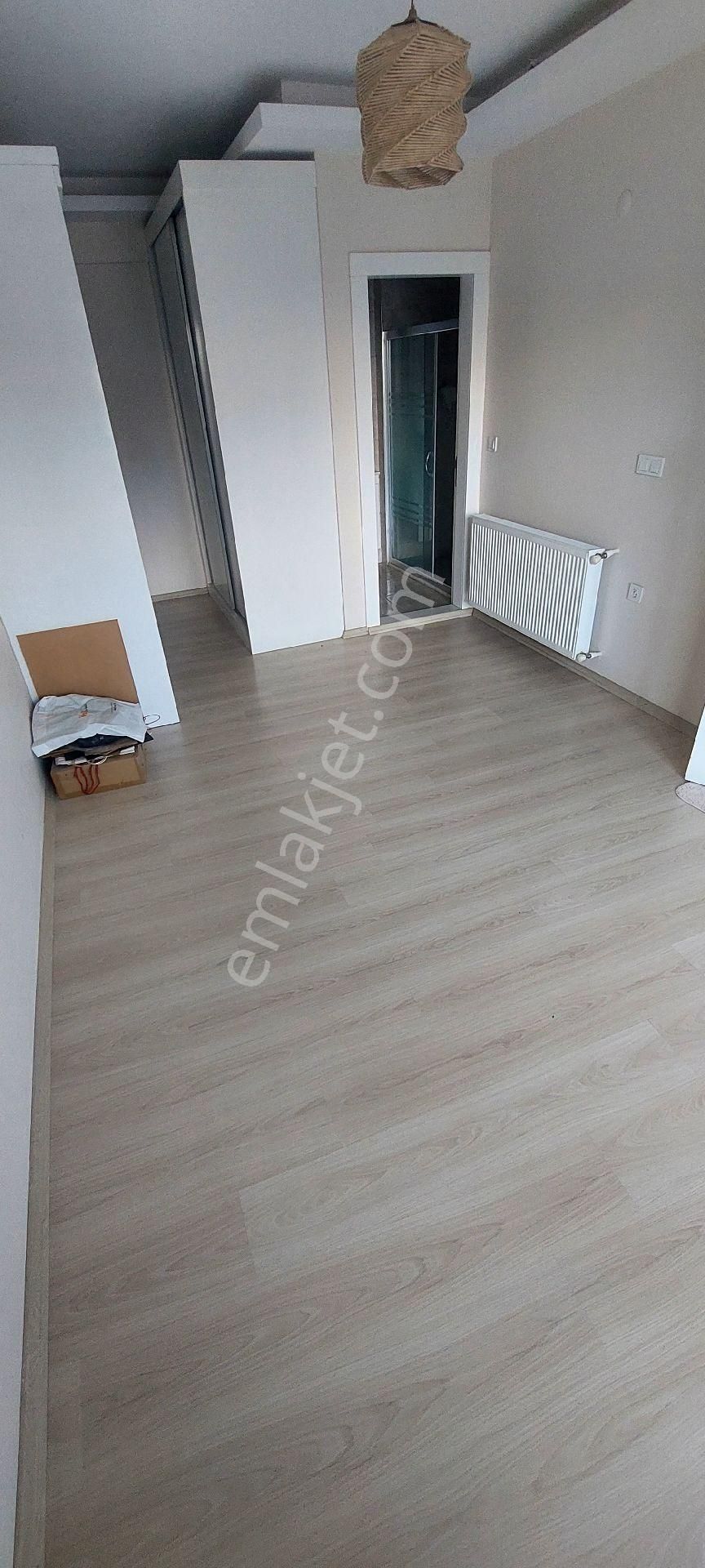 Acil Satılık 130 M2 Geniş Daire - Görsel 17