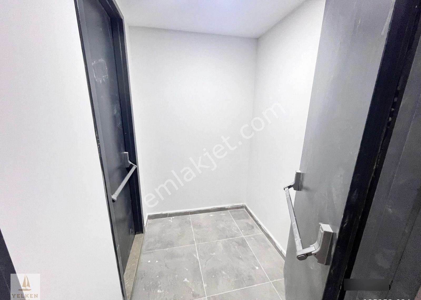 Kozyatağı Kozzy Avm Civarı 95m2 2+1 Balkonlu Sıfır - Görsel 6