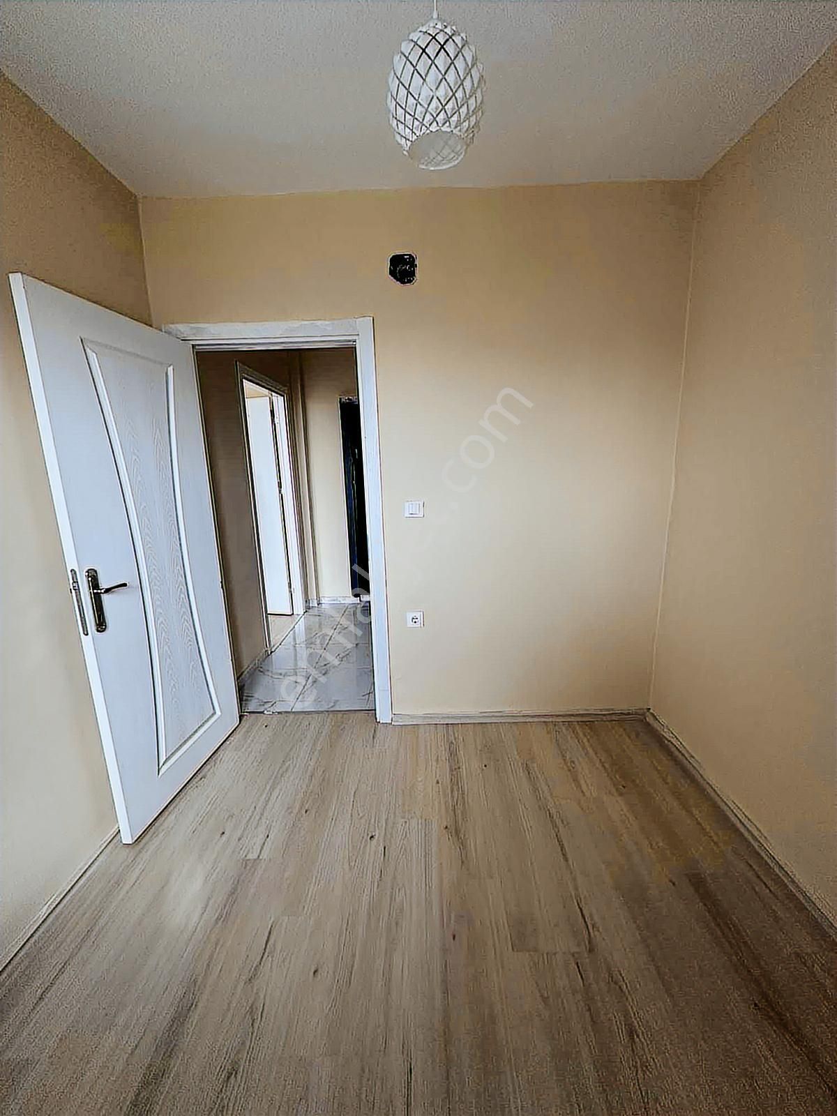 Hemen Taşınmaya Hazır! Fatih Mahallesi Site İçi 2+1 Kiralık - Görsel 21