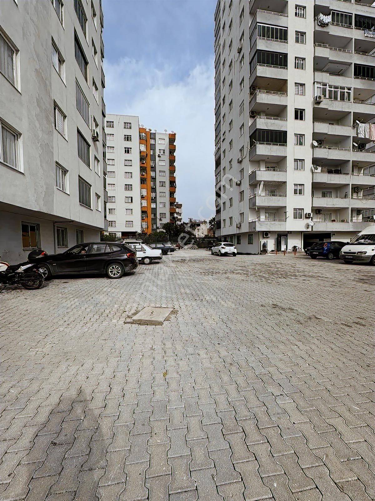 Hemen Taşınmaya Hazır! Fatih Mahallesi Site İçi 2+1 Kiralık - Görsel 3