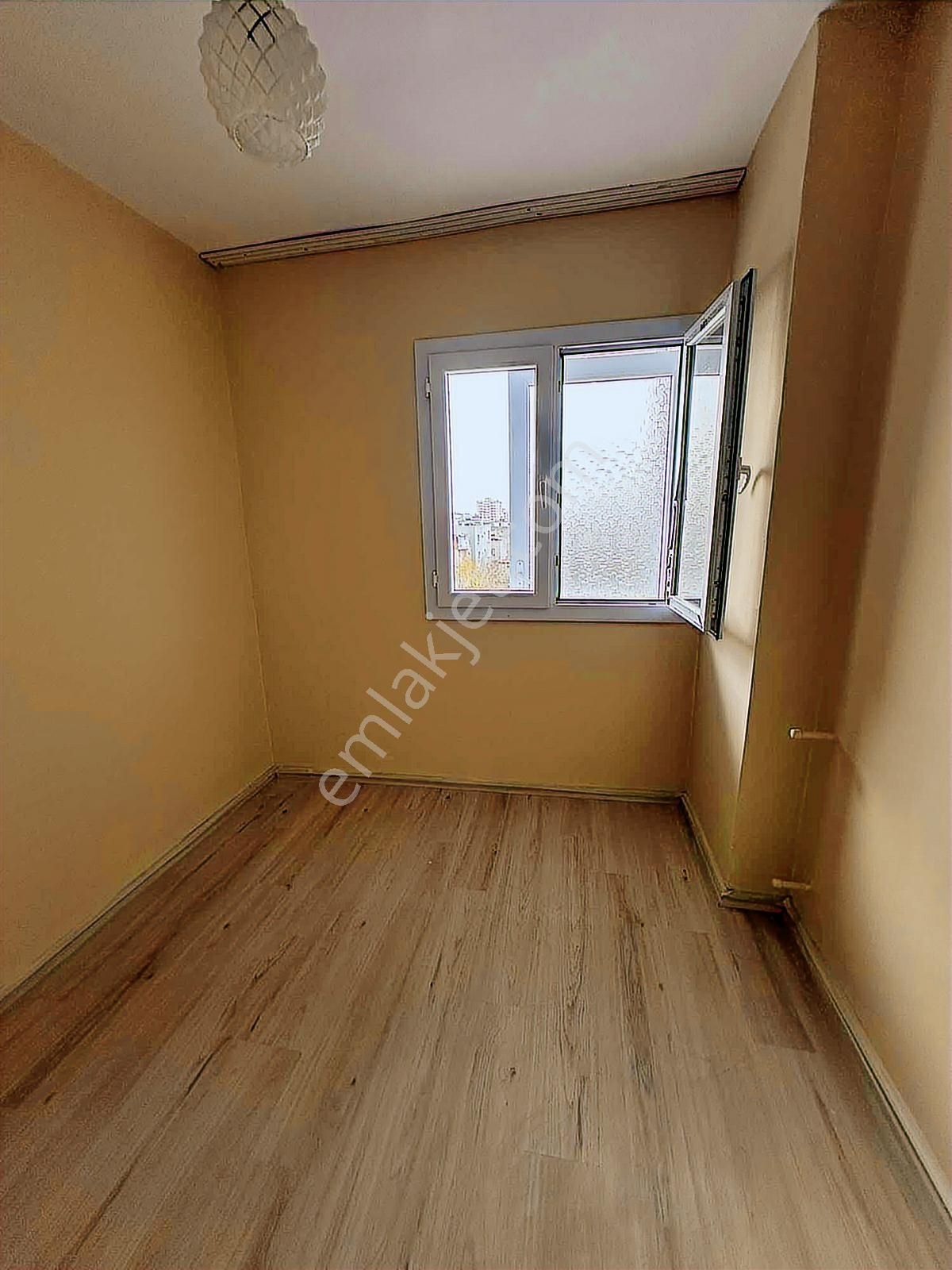 Hemen Taşınmaya Hazır! Fatih Mahallesi Site İçi 2+1 Kiralık - Görsel 6