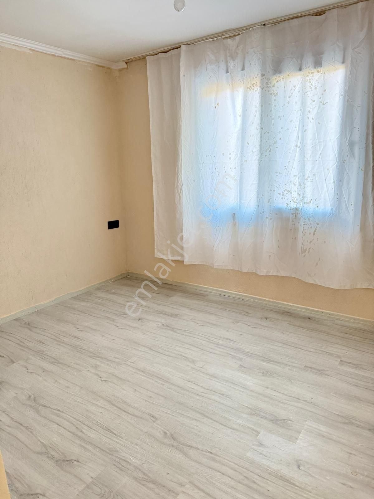 Söke Kuşadası Yolunda 7 Dönüm Satılık Arazi - Görsel 11