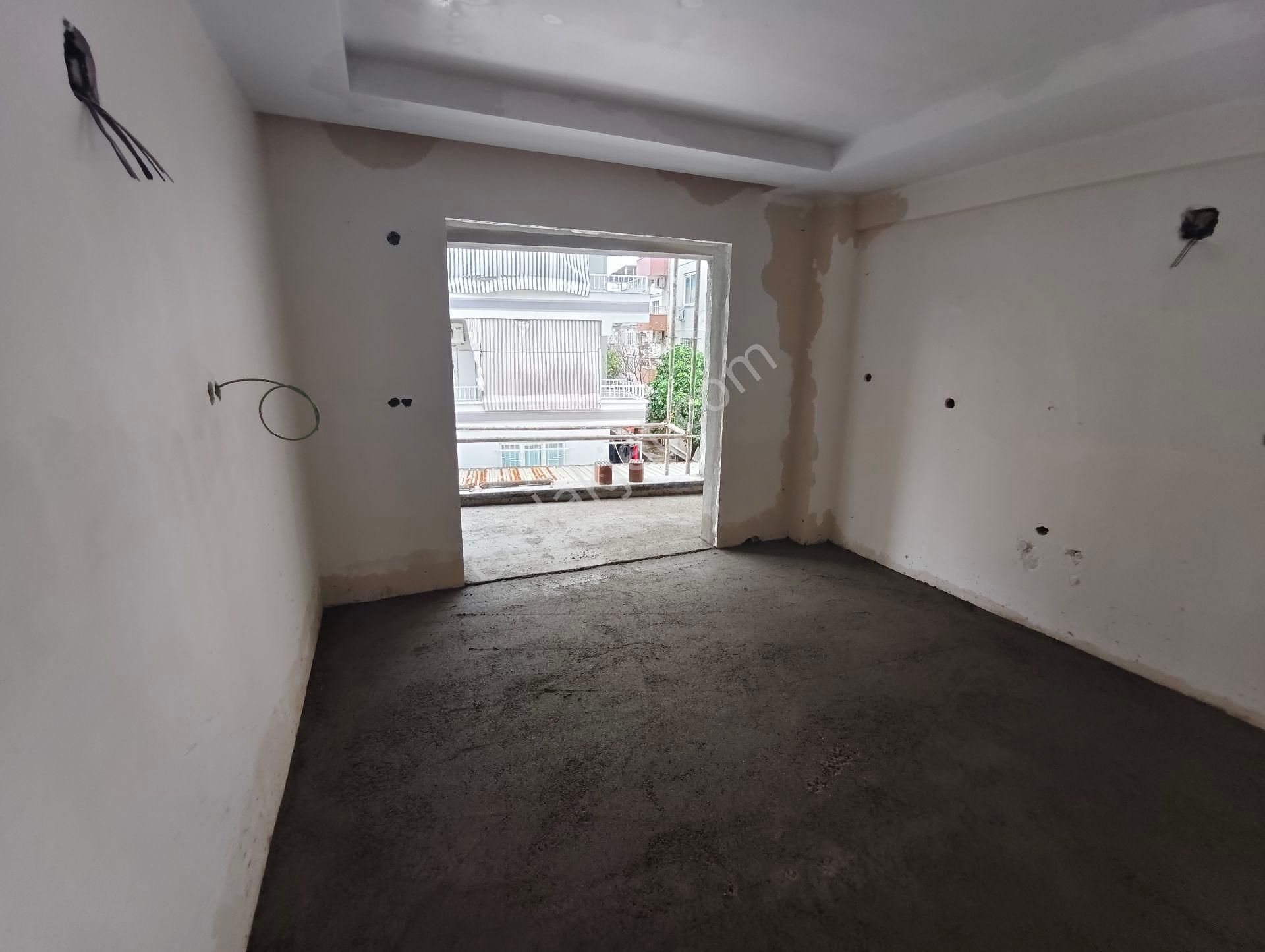 Yeni Mahallede Sifır Ayrı Mutfaklı Daire