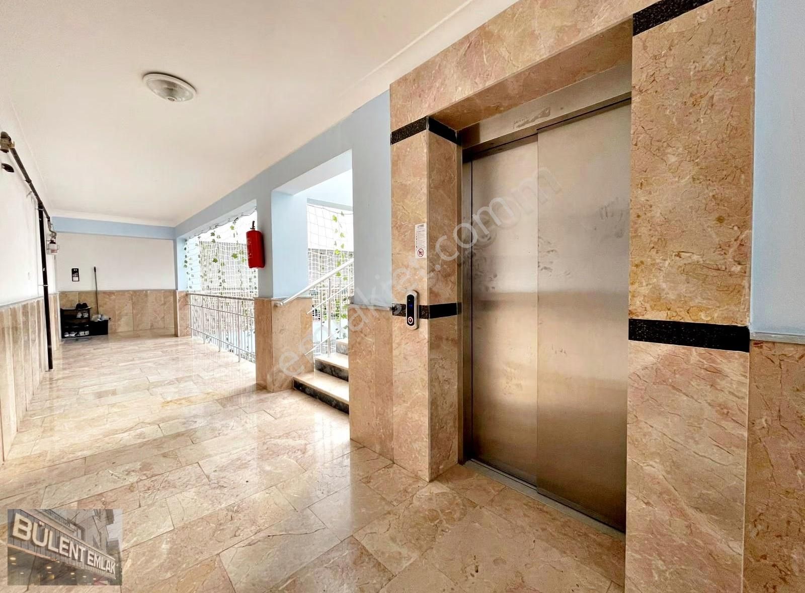 Bağlum Bulvar Yakını 3+1 Full Yapılı Asansörlü Ebeveyn Banyolu - Görsel 4