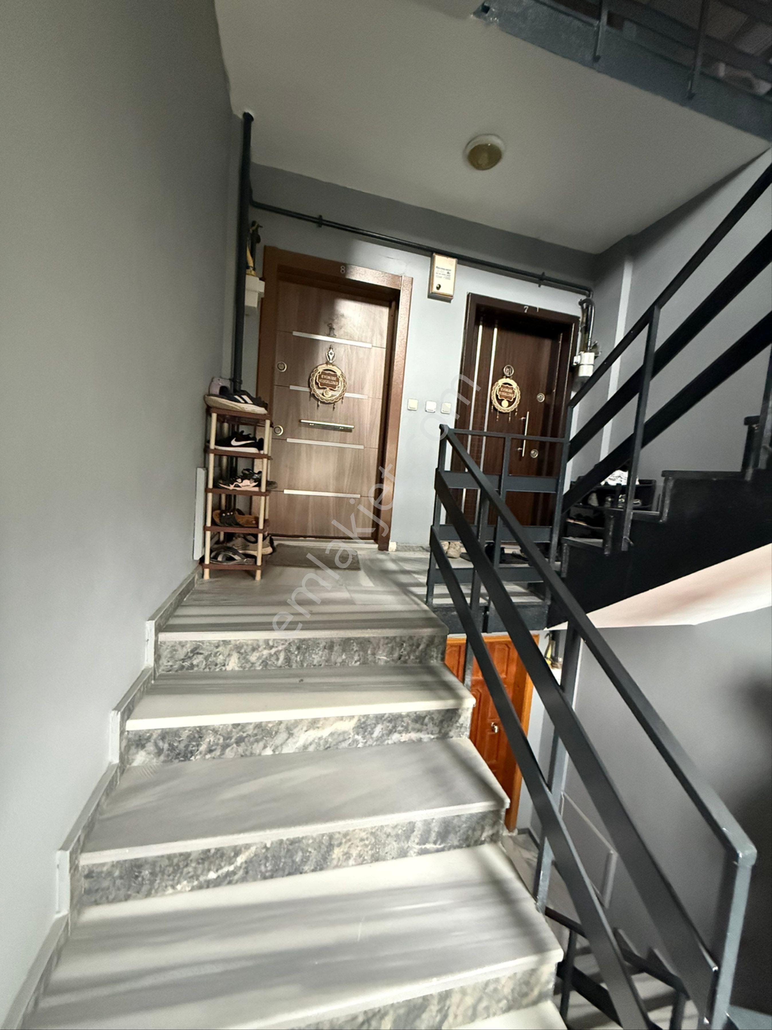 Çerkezköy İstasyonda Hızlı Tren Yakınında 3 Teraslı 2+1 Çok Uyguna Daire - Görsel 6