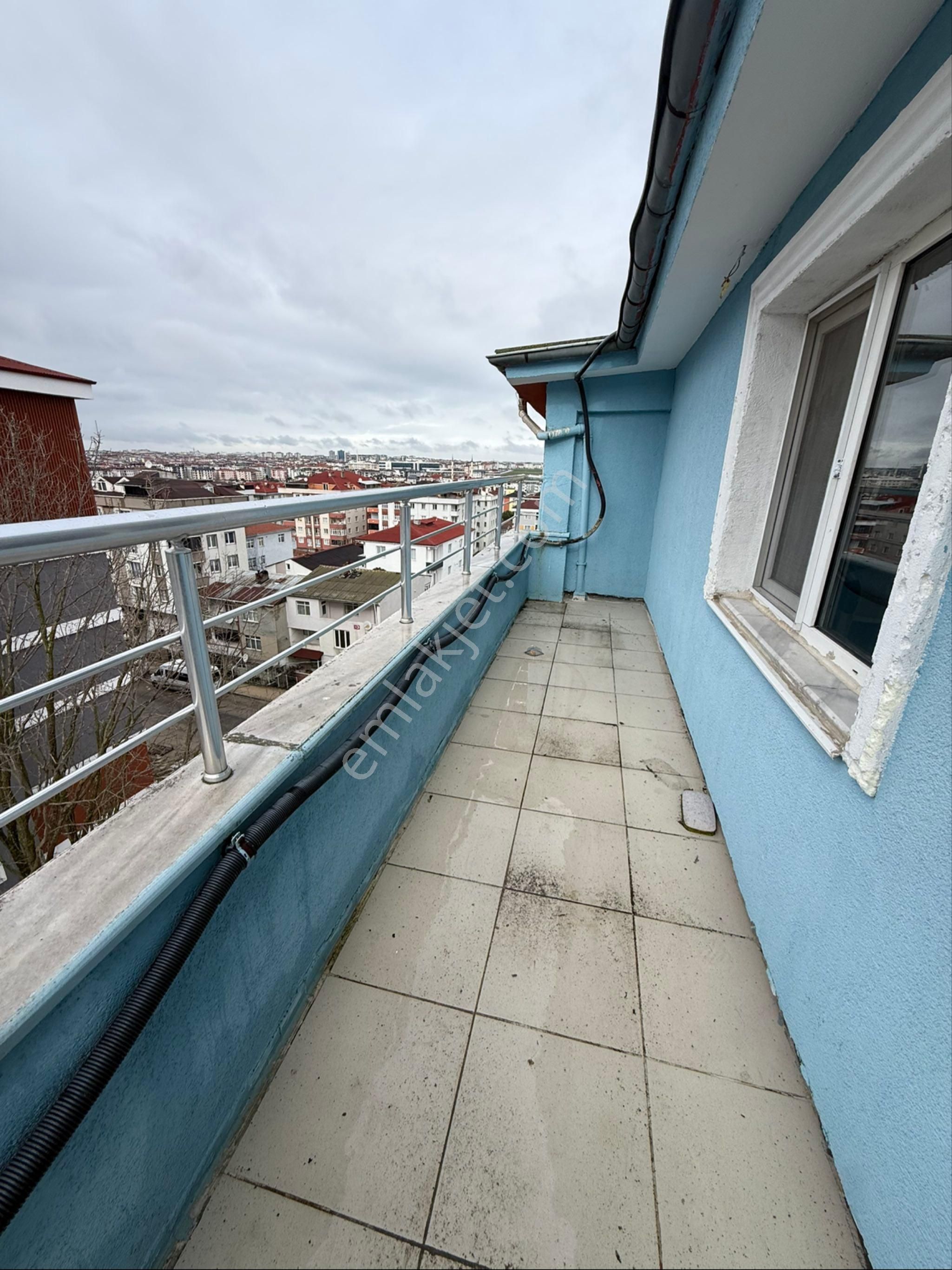 Çerkezköy İstasyonda Hızlı Tren Yakınında 3 Teraslı 2+1 Çok Uyguna Daire - Görsel 4