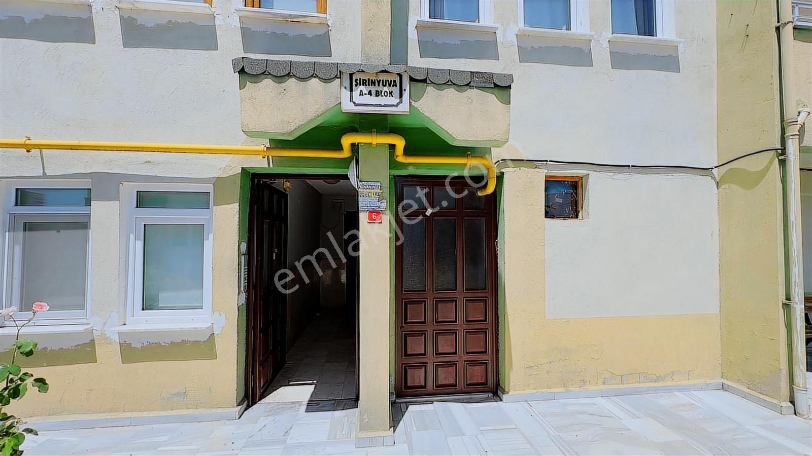 Merkez Orduyeri Site İçinde Satılık Arakat 3+1 Daire Ön Cephe - Görsel 16