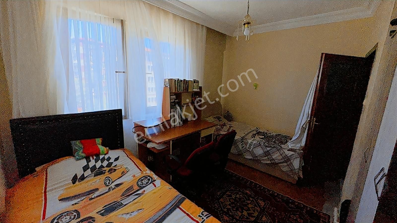 Merkez Orduyeri Site İçinde Satılık Arakat 3+1 Daire Ön Cephe - Görsel 19